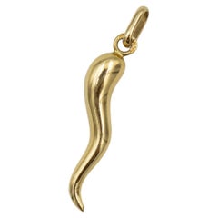 French small Vintage 18K Yellow Gold Horn Charm Pendant – Cornicello Cornetto