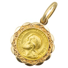 Vintage Italian 18K solid gold Jesus medal pendant - Dio Ti Protegga charm