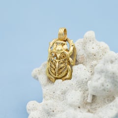 18K Egyptian pendant - Gold Beetle charm - scarab - good luck amulet