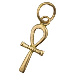 light 18K Egyptian pendant - 18 karat solid gold charm - hollow Ankh - good luck