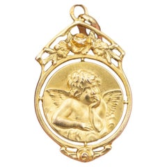Antique French 18K gold Cherub charm decorated with roses - rare Angel pendant