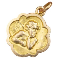 18k Cute Angel Raphael medallion - Vintage 18k Solid Gold Cherub pendant