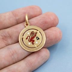 Vintage 18K solid yellow gold Taurus zodiac enamel pendant - Star sign charm