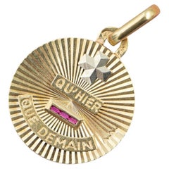 Vintage French 18k Plus qu'hier et moins que demain - Authentic Augis pendant