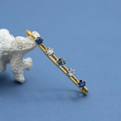 French 18k solid gold Sapphire & diamond bar brooch - Antique Edwardian pin