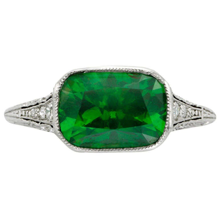 Russian Demantoid 3.25 carat garnet ring For Sale