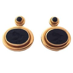 Elizabeth Locke Black Venetian Glass Intaglio Gold Earrings 7