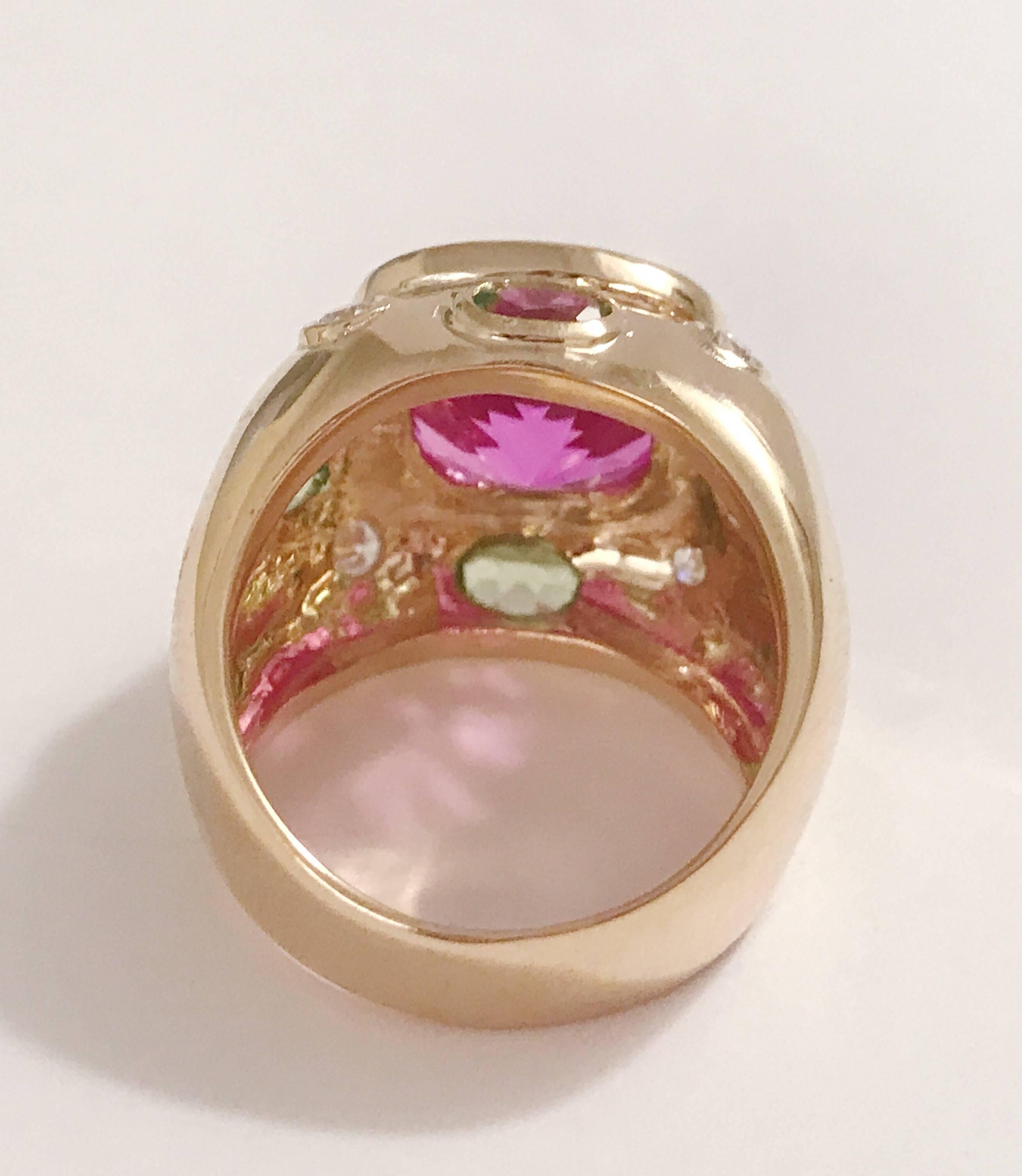 Bonheur Ring, Pink Topaz and Peridot and Diamond Yellow Gold Domed Ring In New Condition For Sale In New York, NY