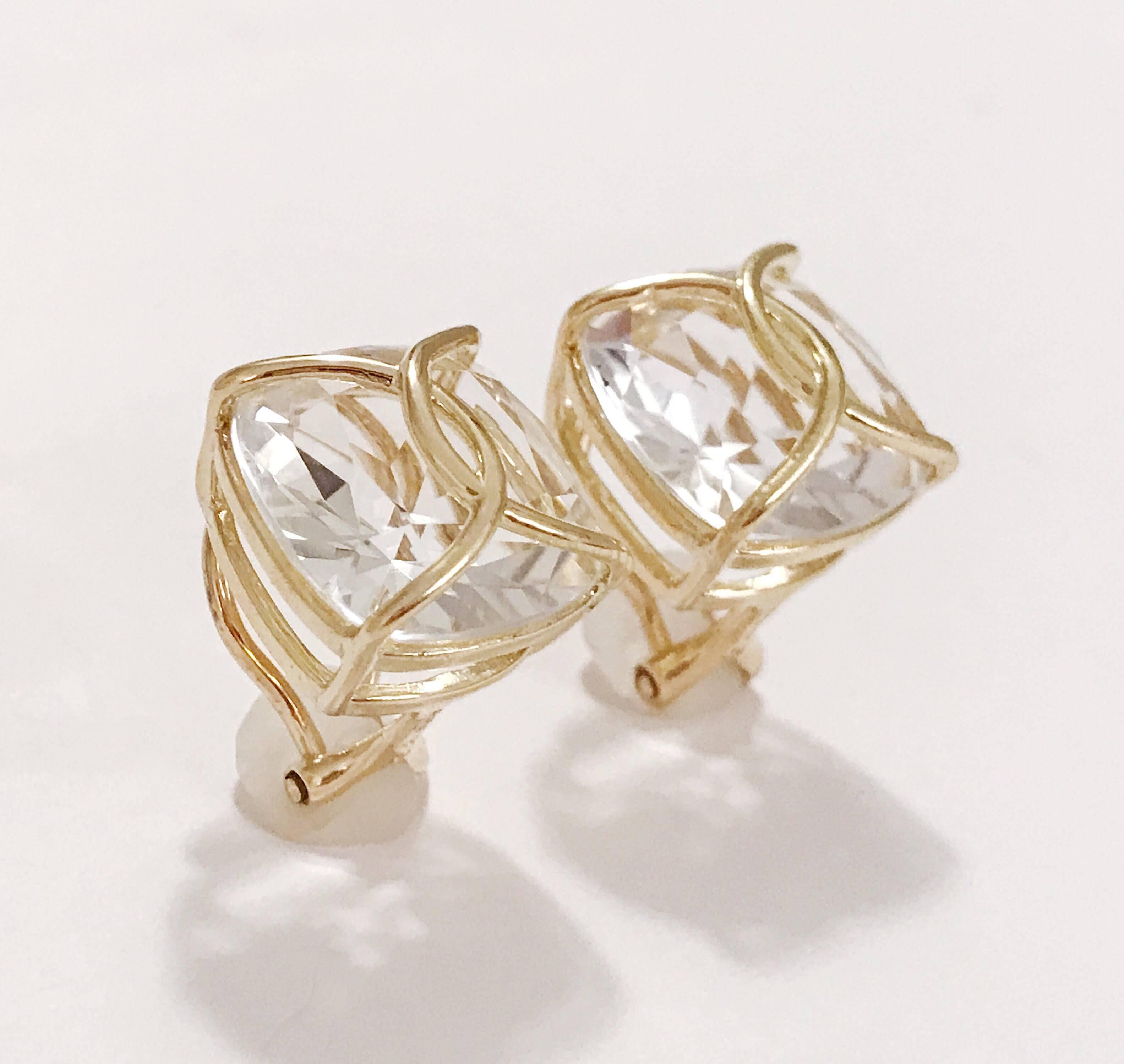 The Rock Crystal Cushion Stud  Earring with 18kt Yellow Gold Wire Wrap is approximately 15 mm. 

This earring can be made with any color 18kt gold and semi precious stone,

Please contact me with any questions you may have.

Best,
Christina  