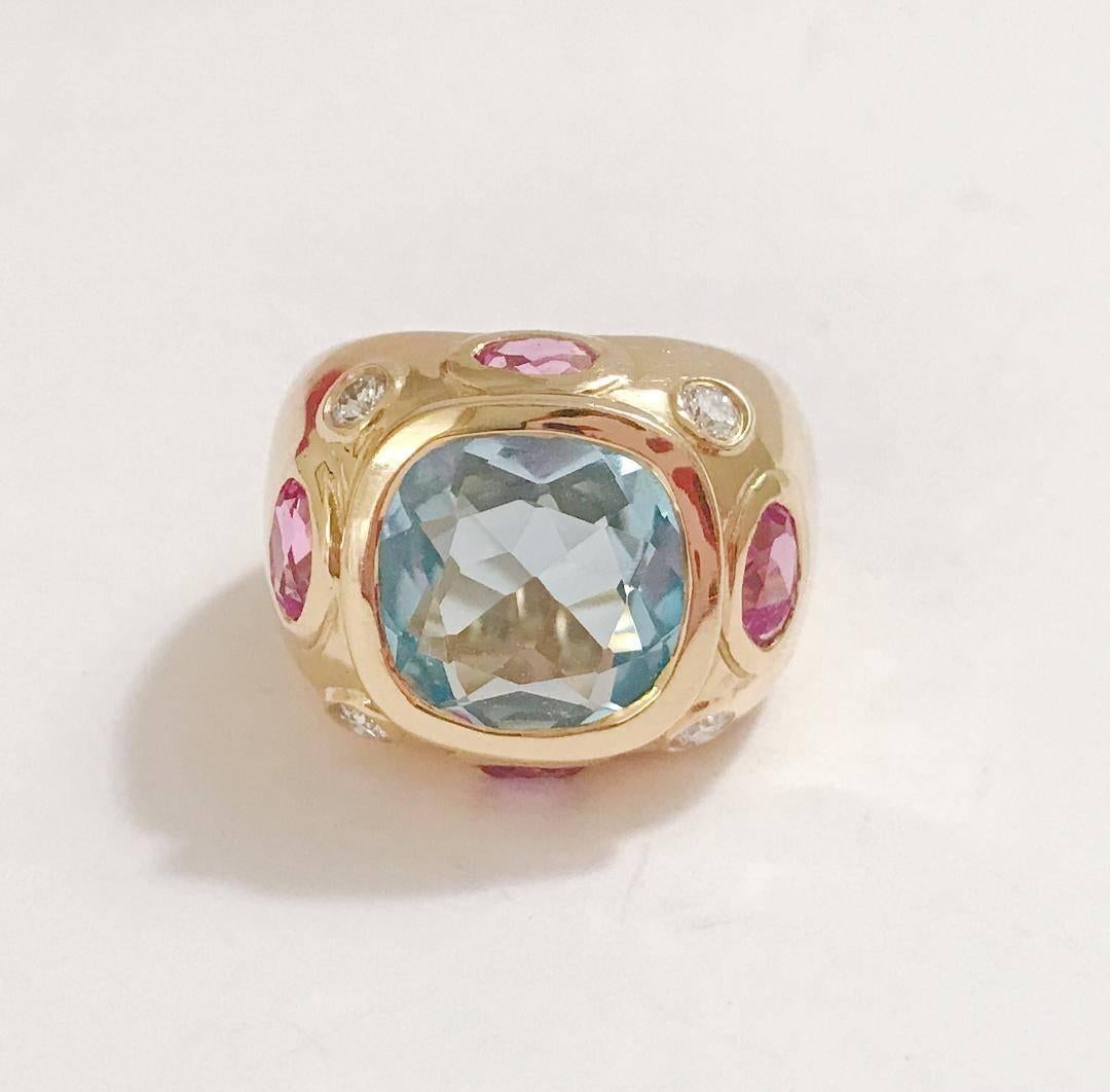 Bonheur Ring, Blue Topaz and Pink Topaz and Diamond Yellow Gold Domed Ring In New Condition For Sale In New York, NY