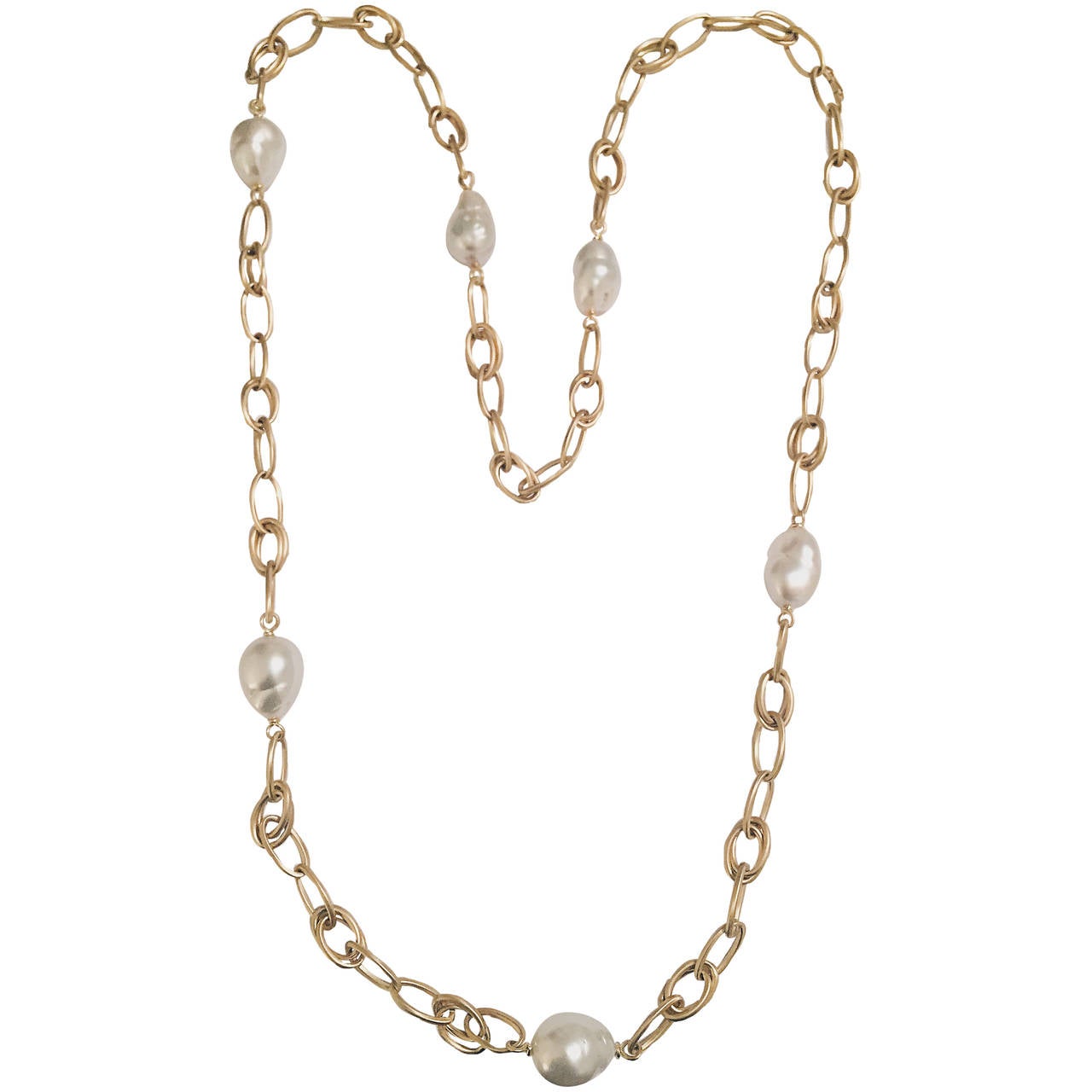 Baroque pearl Yellow Gold Marquise Link chain necklace