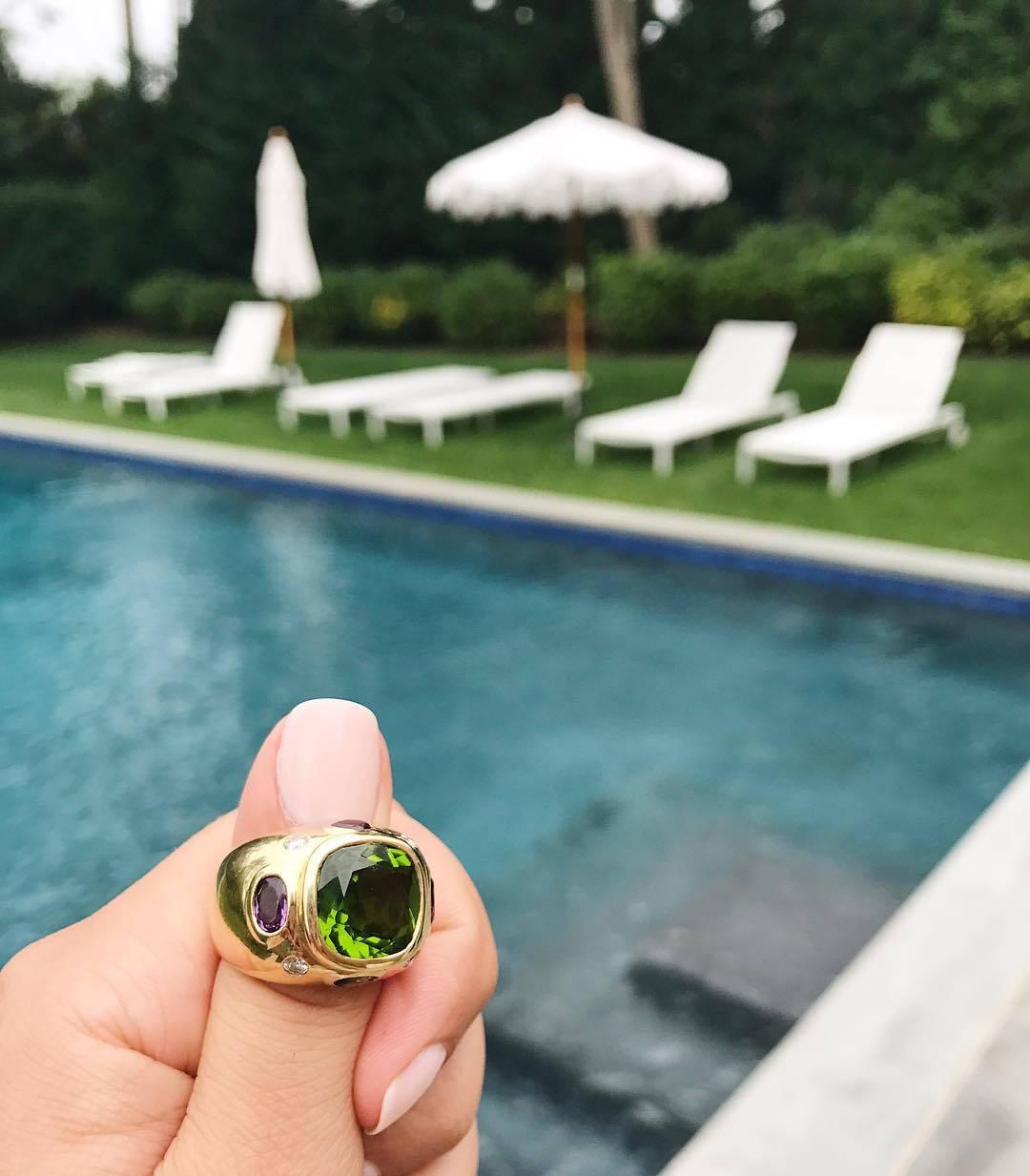 Bonheur Ring, Pink Topaz and Peridot and Diamond Yellow Gold Domed Ring For Sale 2