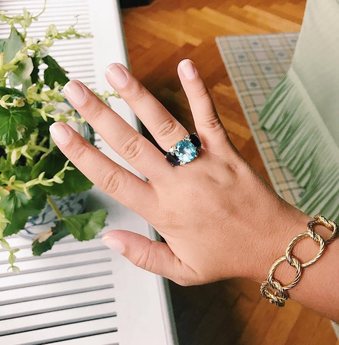 Large 18kt White Gold Gum Drop Ring with Blue Topaz and Iolite For Sale 2