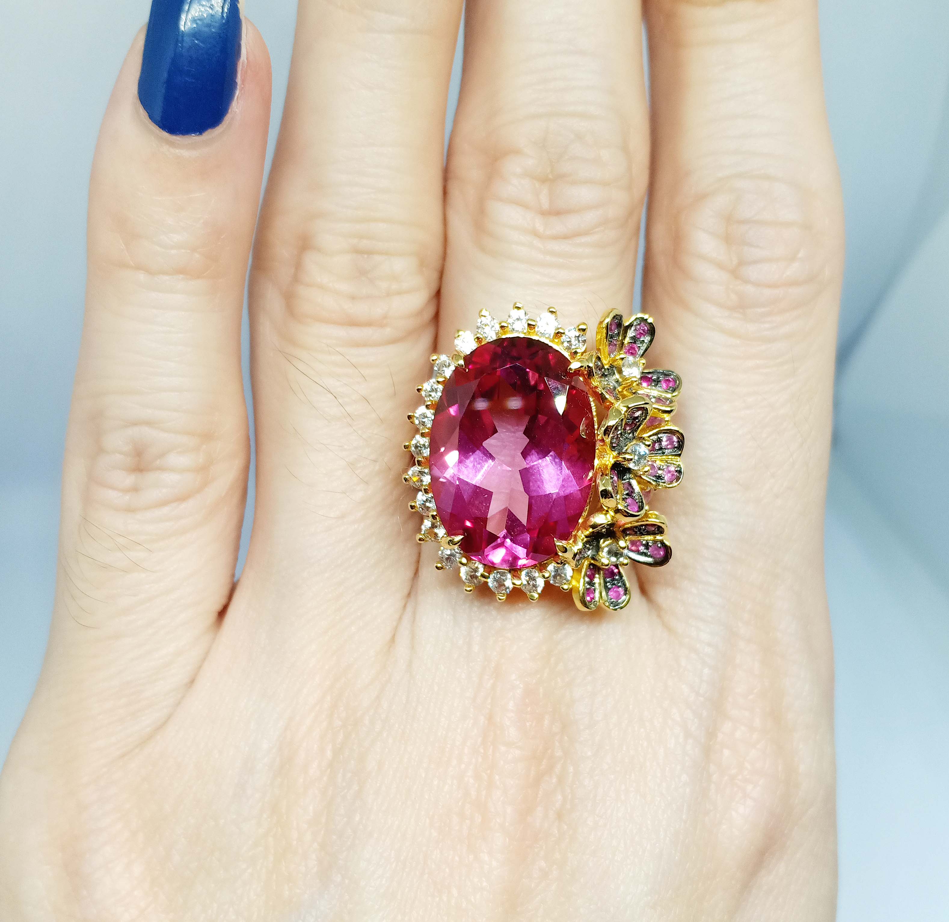 (Big Ring) Pink topaz (14.92cts) 18K gold plated on Sterling Silver