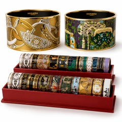 27 Vintage Hermès Enamel Design Bangle Bracelets in Assorted Widths & Displays