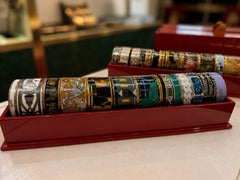 27 Vintage Hermès Enamel Design Bangle Bracelets in Assorted Widths & Displays