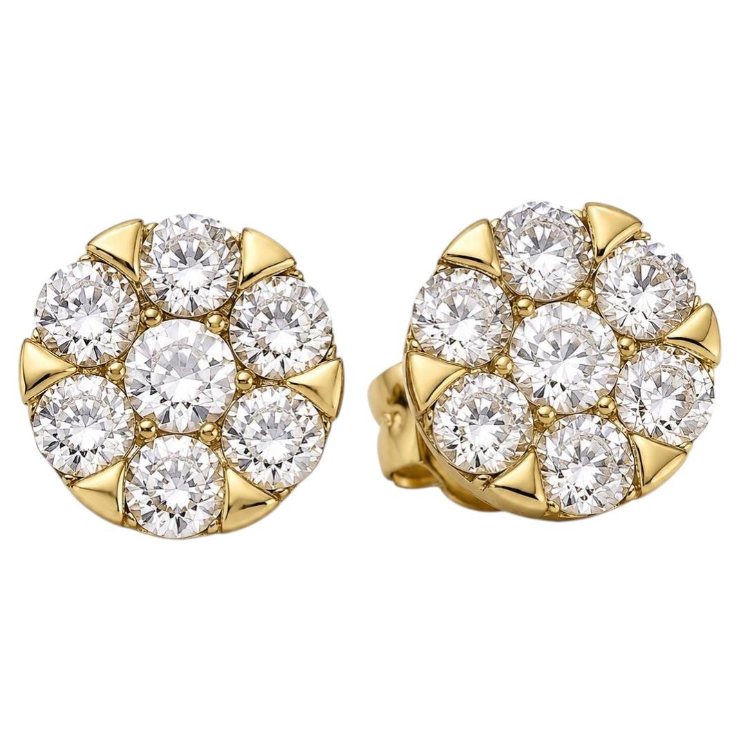 14K Yellow Gold 0.80 CT Diamond Flower Stud Earrings For Sale