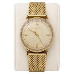 Orologio vintage Bulova Accutron con bracciale a maglia in oro giallo massiccio 14K