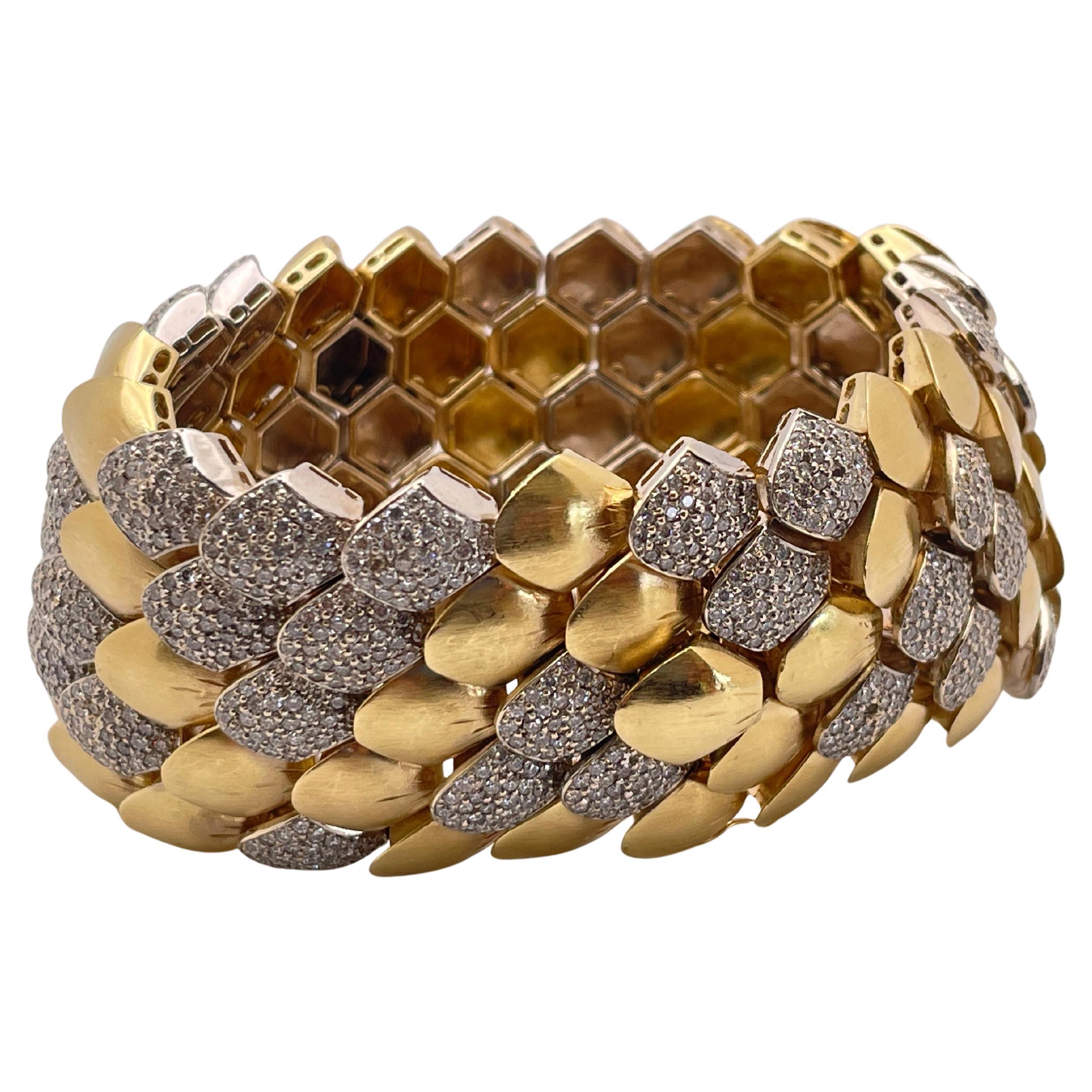 15 CT Paolo Costagli Pulsera de diamantes de piel de serpiente de oro amarillo de 18 quilates en venta