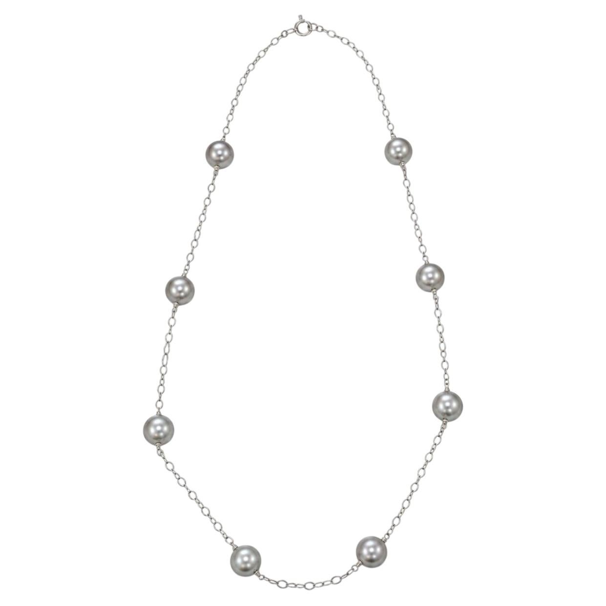 Long Vintage Sterling Silver Grey Pearl Station Necklace in vendita