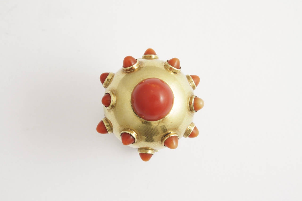 Bulgari Coral Gold Parure 1940s In Good Condition In New York, NY