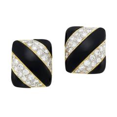 1970s Onyx Diamond Gold Earclips 4