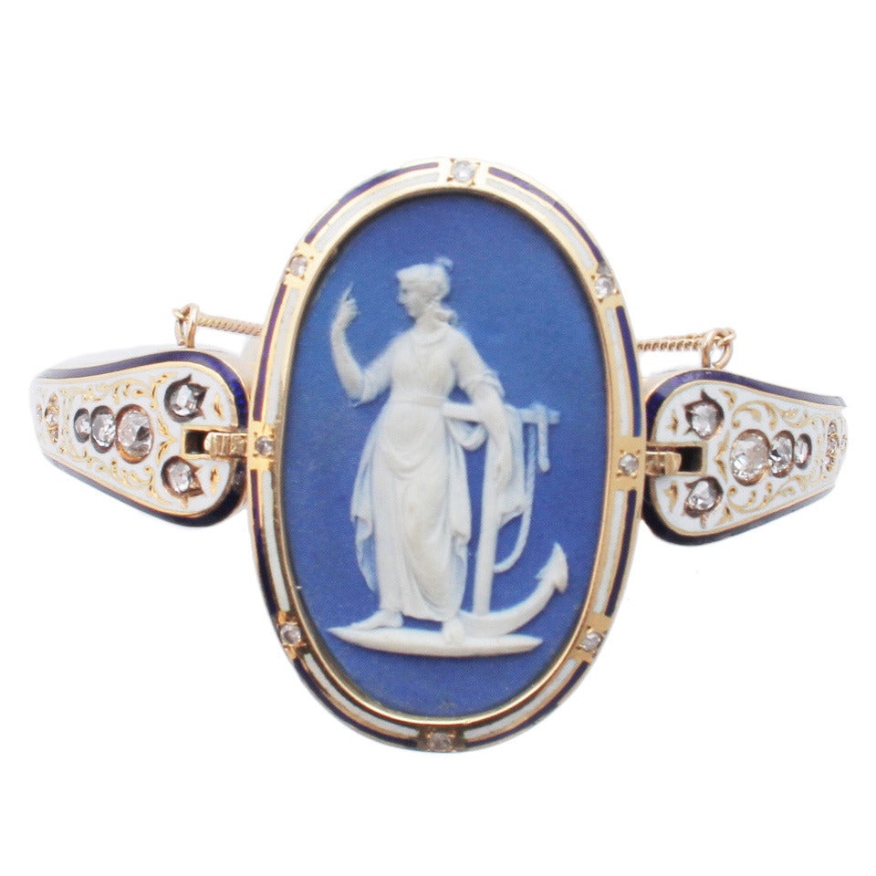 Wedgwood Victorian Cameo Bracelet For Sale