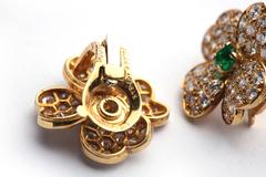 Van Cleef & Arpels Emerald Diamond Gold Flower Ear Clips