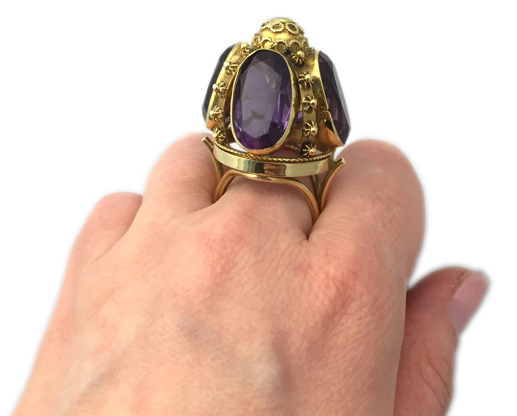 Antique Amethyst Diamond Gold Ring In Good Condition For Sale In New York, NY