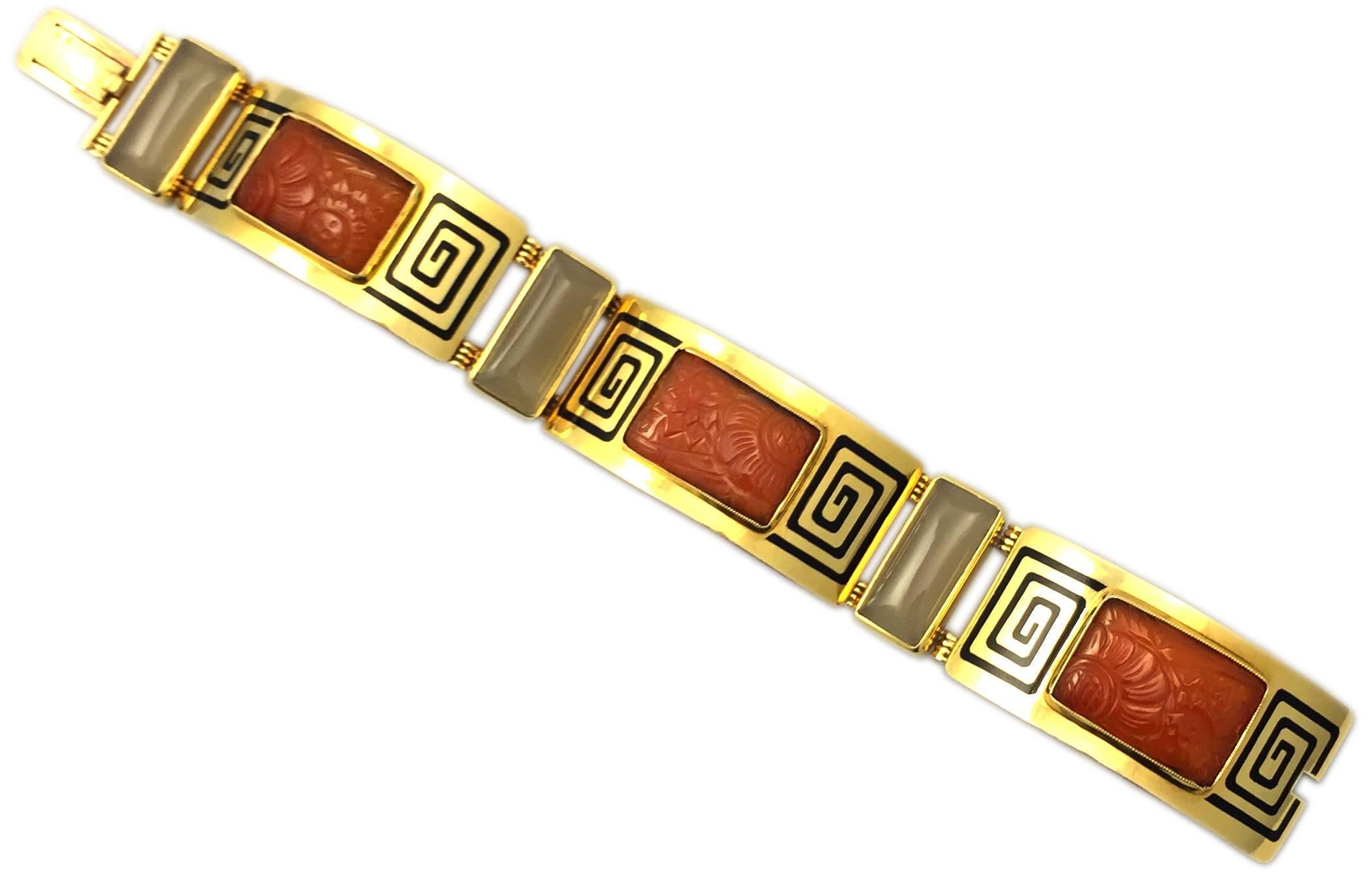 Women's French Art Deco Carnelian Agate Black Enamel Gold Bracelet  For Sale