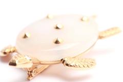 1950s Cartier Chalcedony Gold Turtle Pin