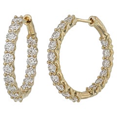 Orecchini a cerchio classici con diamanti a 10 punte in oro 18KT - 3,20 carati