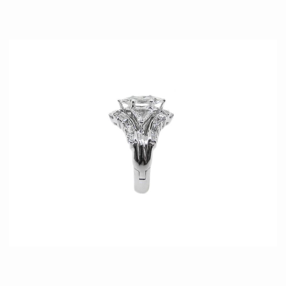 Marquise Diamond White Gold Ring In Excellent Condition For Sale In Newport Beach, CA