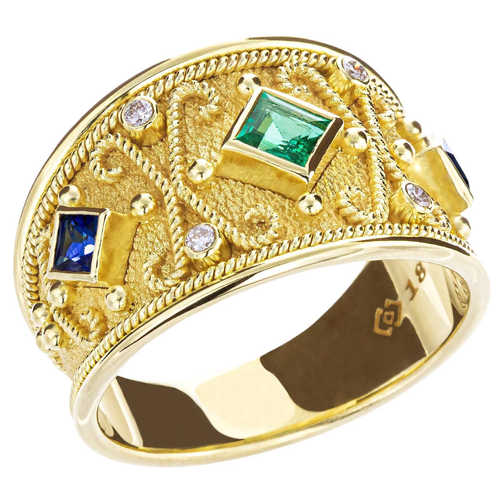 byzantinischer Goldring aus Gold mit Smaragd-Saphiren und Diamanten im Angebot