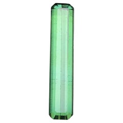 Rare tourmaline naturelle de taille émeraude allongée de 5,15 carats