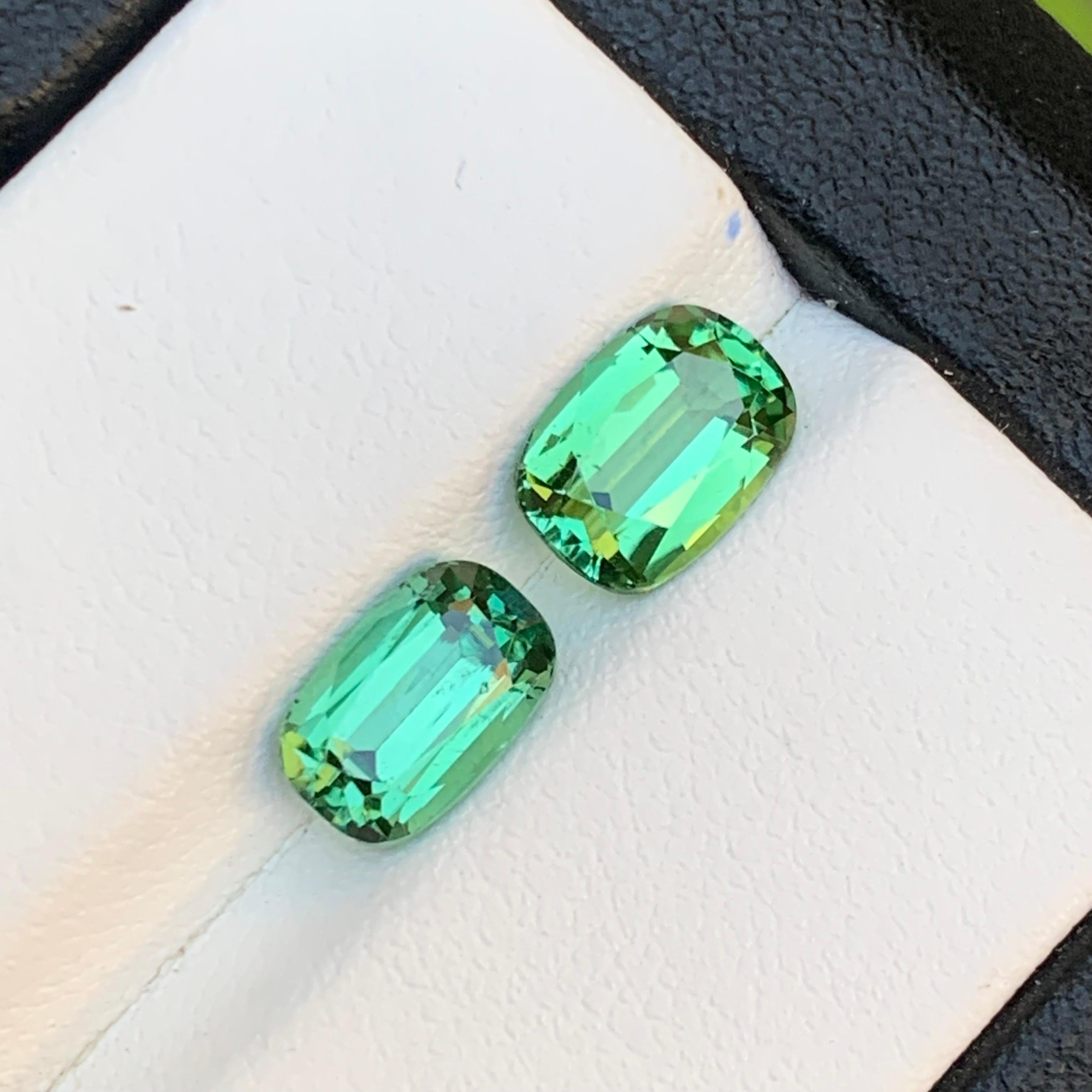 Tourmaline Naturelle Vert Vibrant pour Bague, Boucles d'oreilles, ou tout autre bijou, taille coussin de Kunar, Afghanistan !!!

💎 TYPE DE PIERRE PRÉCIEUSE : Tourmaline 
⚖️ POIDS : 3,35 carats
🪚 SHAPE & CUT : Coupe coussin
📏 TAILLE (MM) : 
1,60