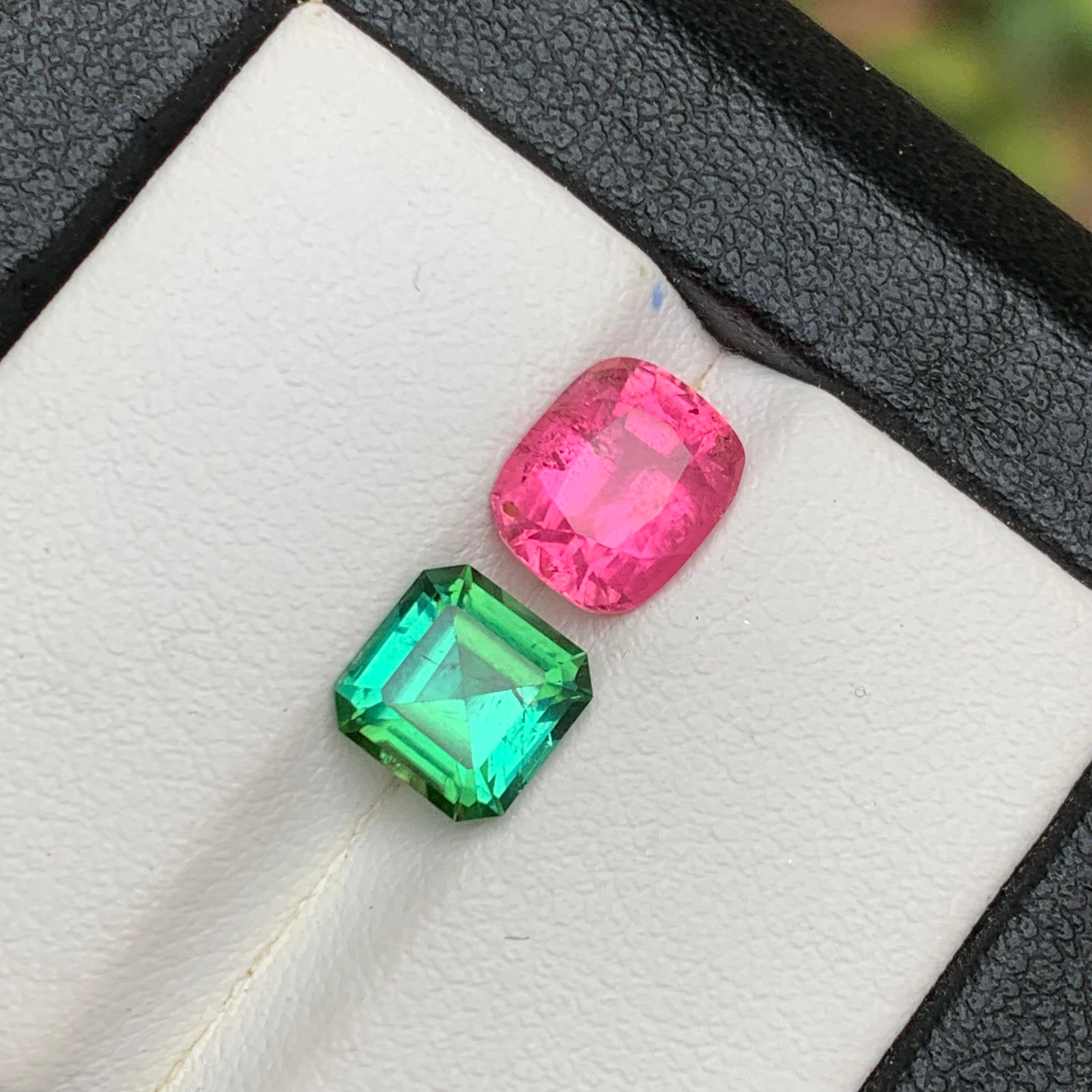 Taille coussin Tourmaline naturelle rose vif et vert bleuté, pierres en vrac 3,50 ct pour bijoux en vente