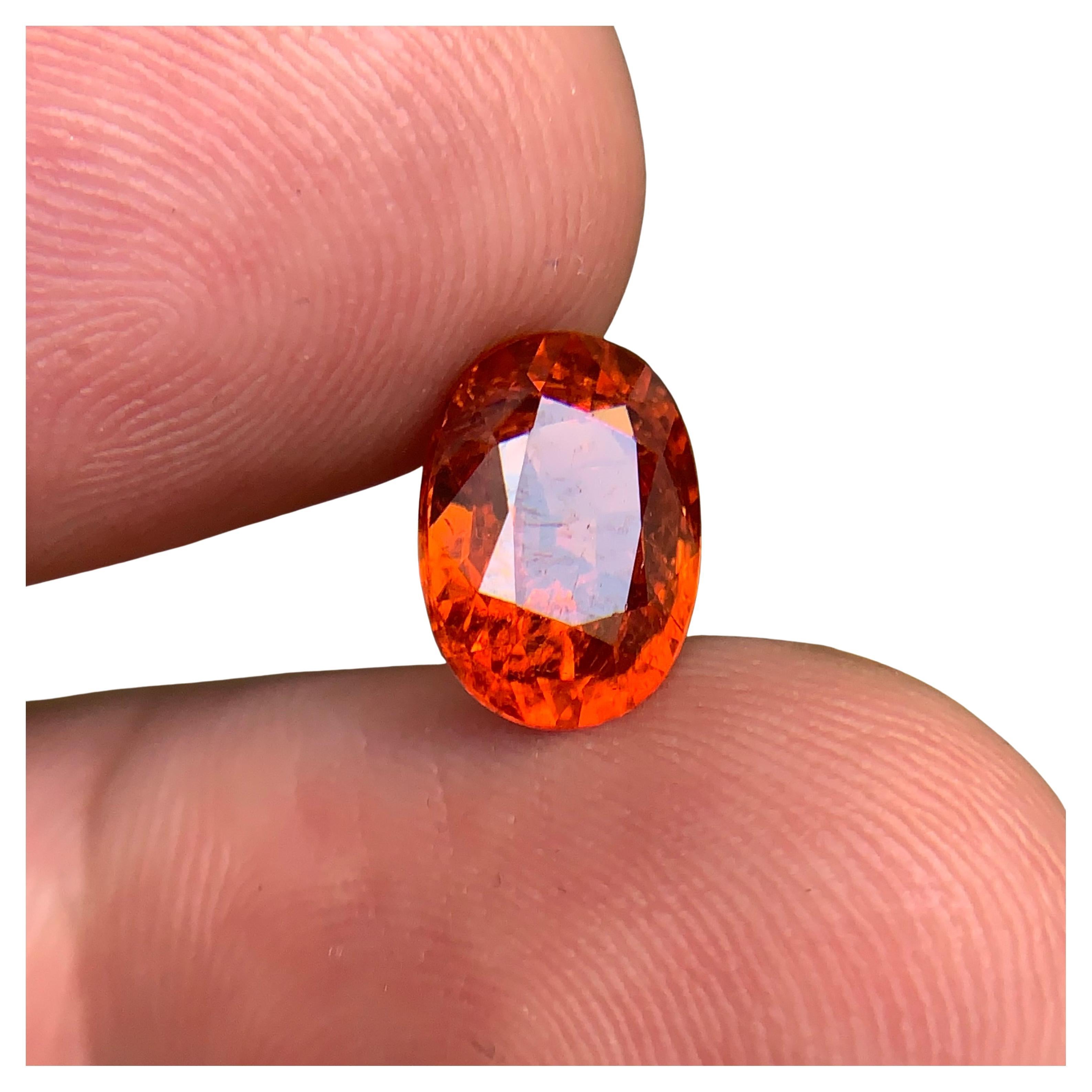 Reichhaltiger Fanta Orange Spessartit/Spessartin/Mandarin Granat 4,38 Karat loser Edelstein