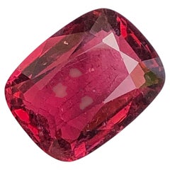 Tormalina rubellite naturale rossa rosata da 12.36 carati con taglio a cuscino, gemma sfusa