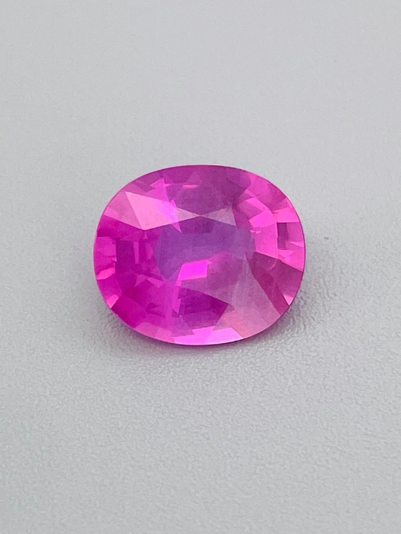  SA13
Certificato GIT Gemma Zaffiro rosa naturale Mozambico Taglio Brilliante 
Nome:  Zaffiro 
Peso: 3,56ct
Colore: Rosa Brilliante 
Chiarezza: Quasi pulito
Origine : Mozambico 
Trattamento: Tradizionale riscaldato 
Certificazione: Thailandia GIT