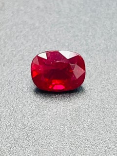 1.09 Ct GIA Certificate Unheated Burma Ruby Pigeon Blood Color No heat