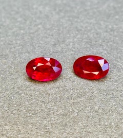 GIA zwei zertifizierter unerhitzter Burma-Rubin Taubenblutfarbe 1,07 Karat Auge sauber
