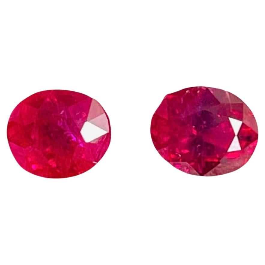Paire 1.77 Carats Burma Ruby Unheated pigeon blood red Color Double 
