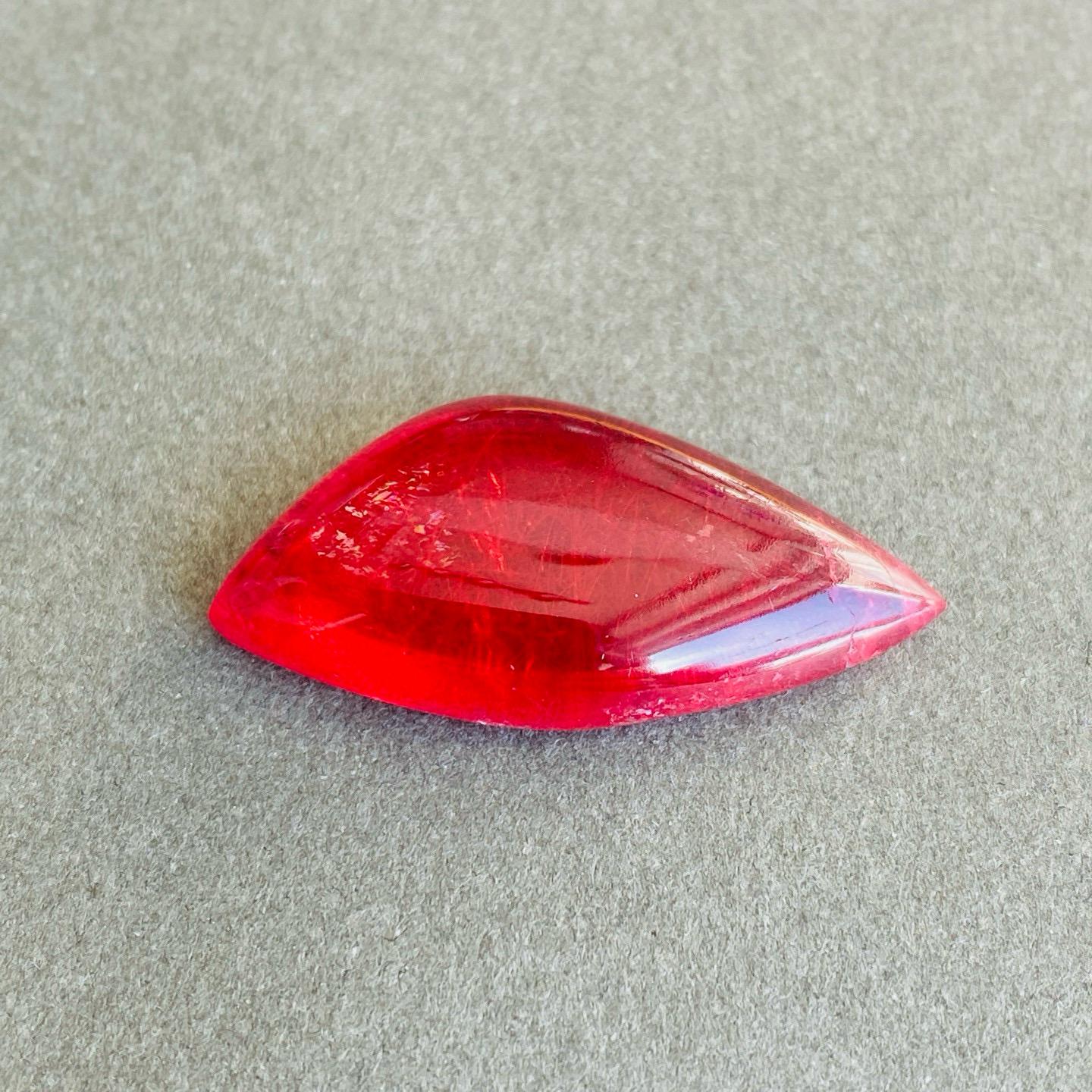 Natural Rhodonite Cabochon Brazilian Gemstone Red color 22.28Ct For Sale 1
