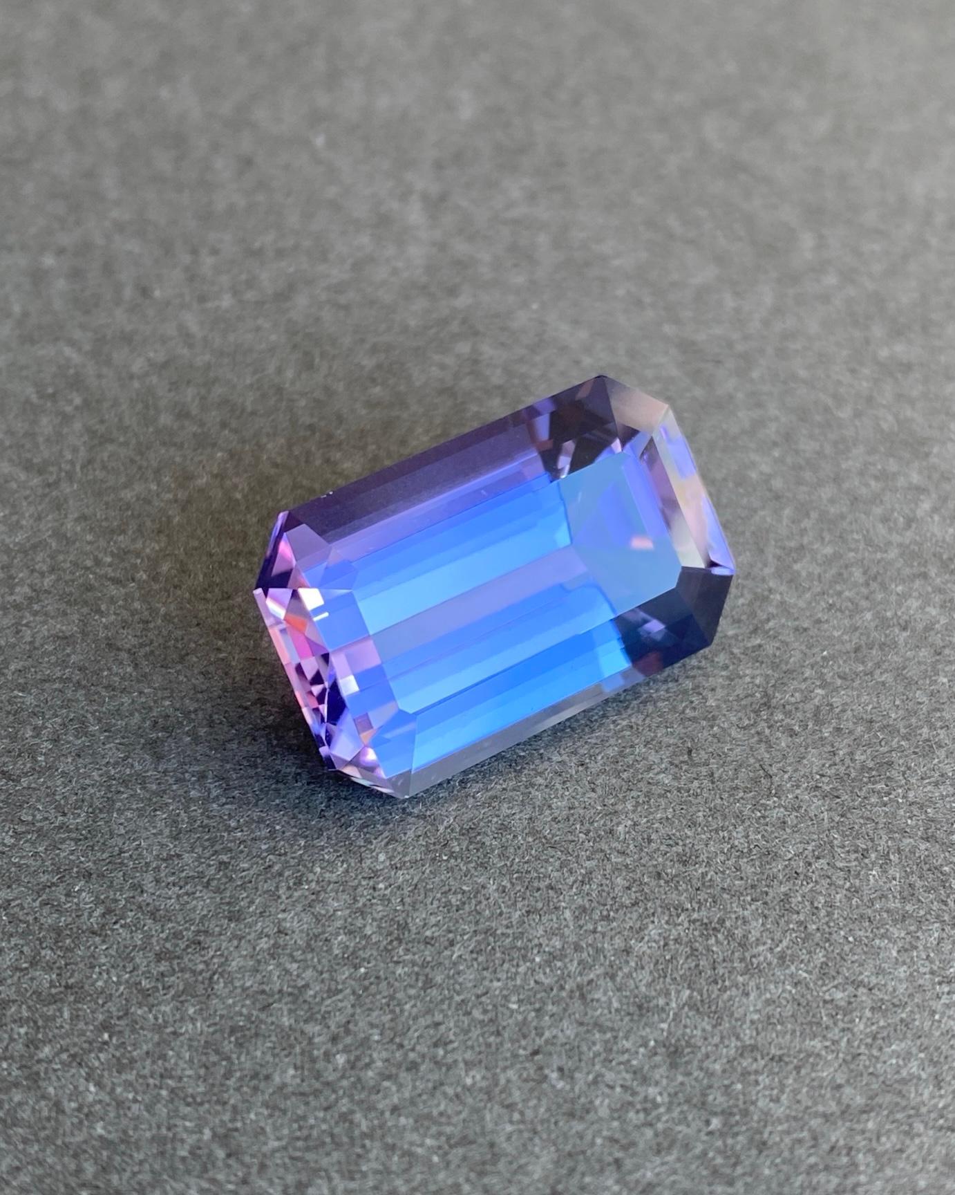 23.35 Ct GIT Certificate Unheated Zoisite(Tanzanite)Emerald Cut For Sale 1