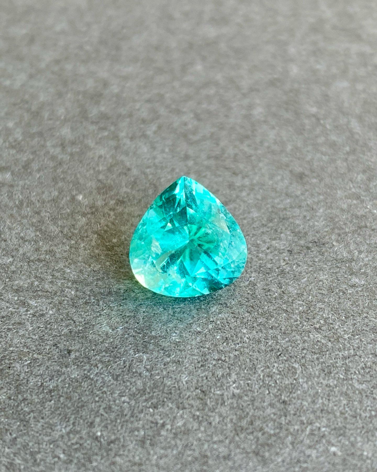 Anello senza olio con smeraldo da 1,47 carati 
