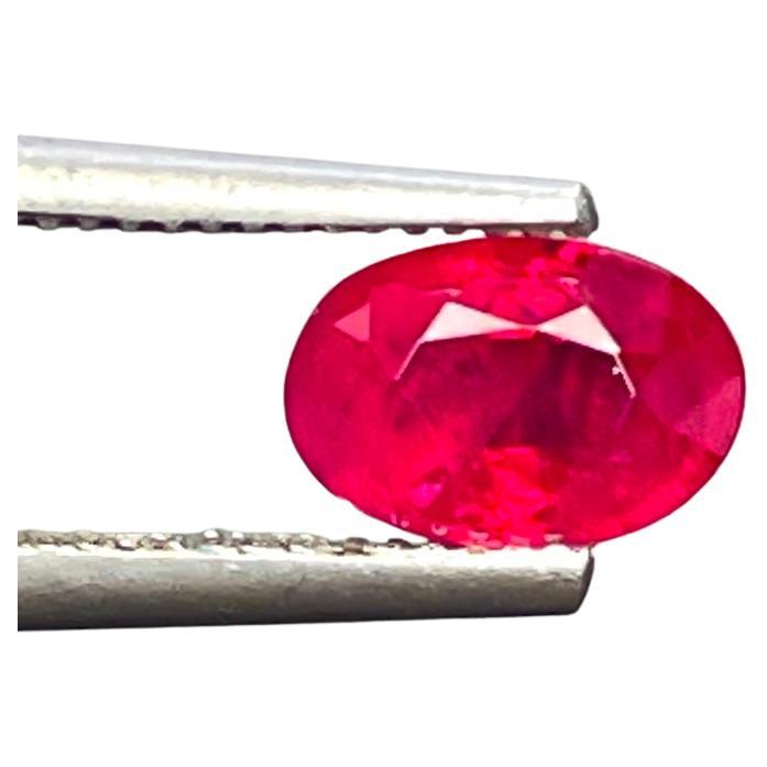 0.58 qt GIA Certificado Natural Rubí de Birmania no calentado Gema de color sangre de paloma Corte brillante en venta
