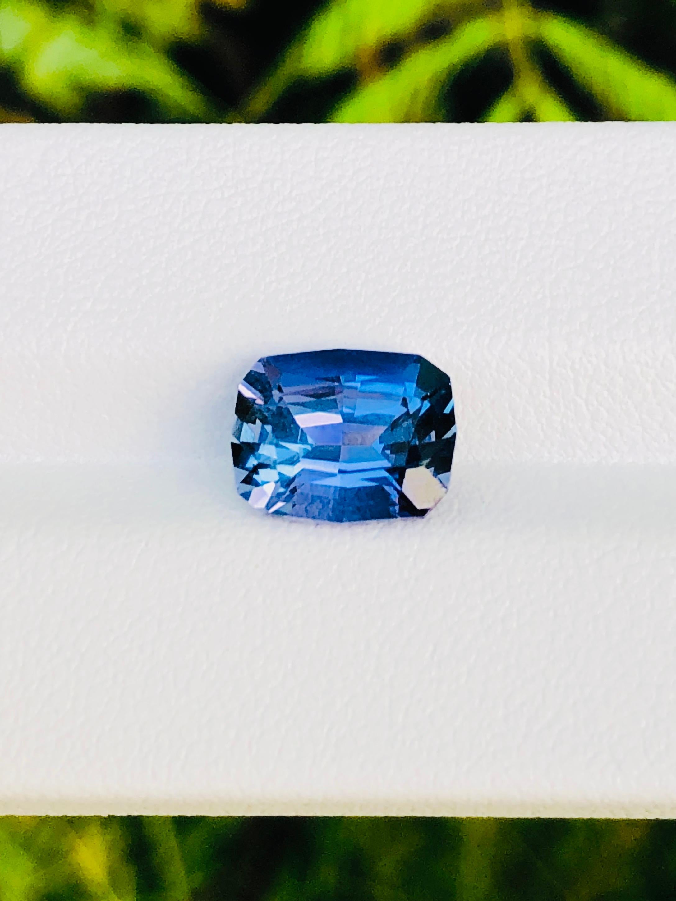 4,06 Karat Natürlicher Tansanit blaue Farbe Edelstein perfekt geschliffen im Angebot 1