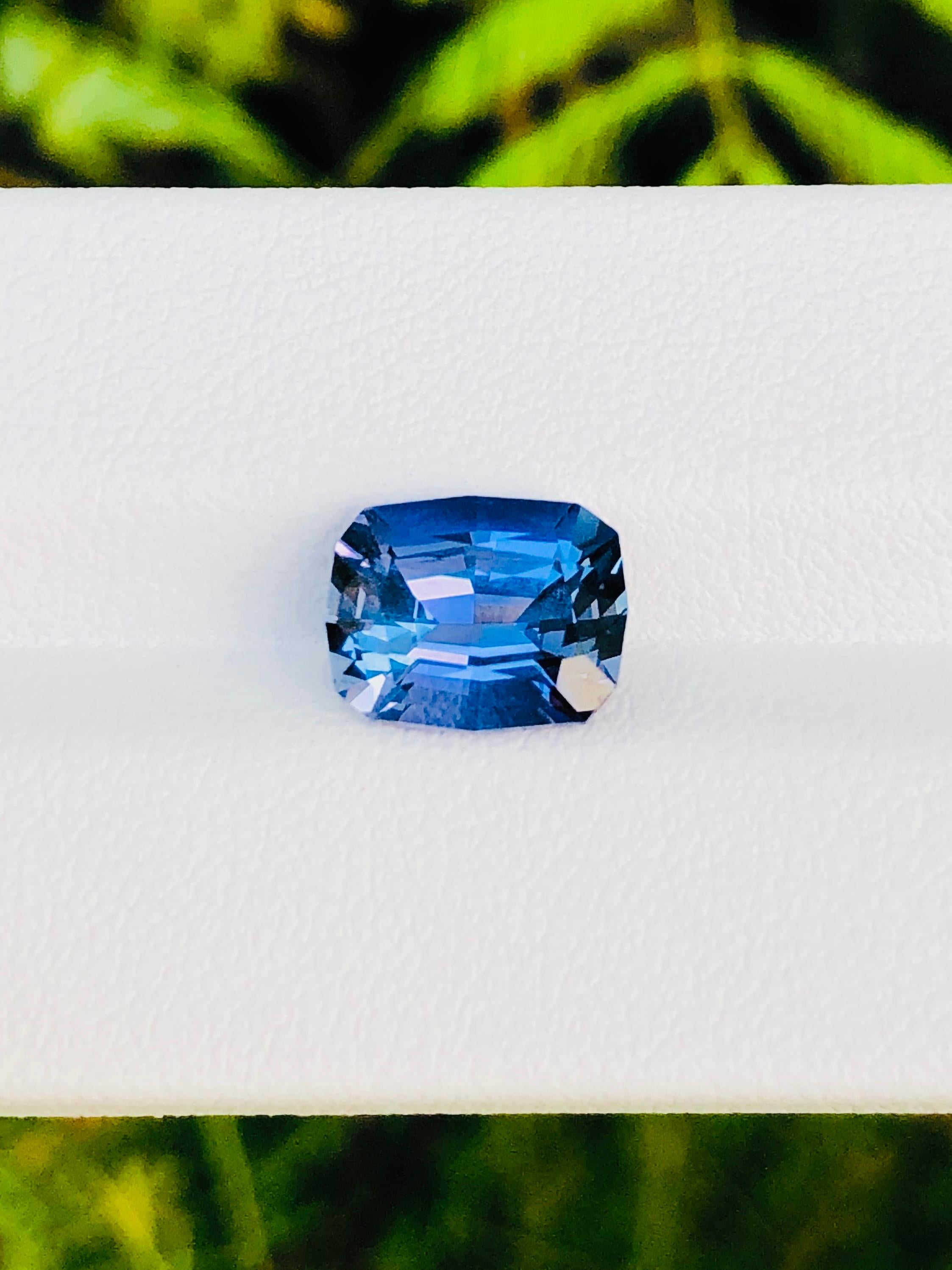 4,06 Karat Natürlicher Tansanit blaue Farbe Edelstein perfekt geschliffen im Angebot 2