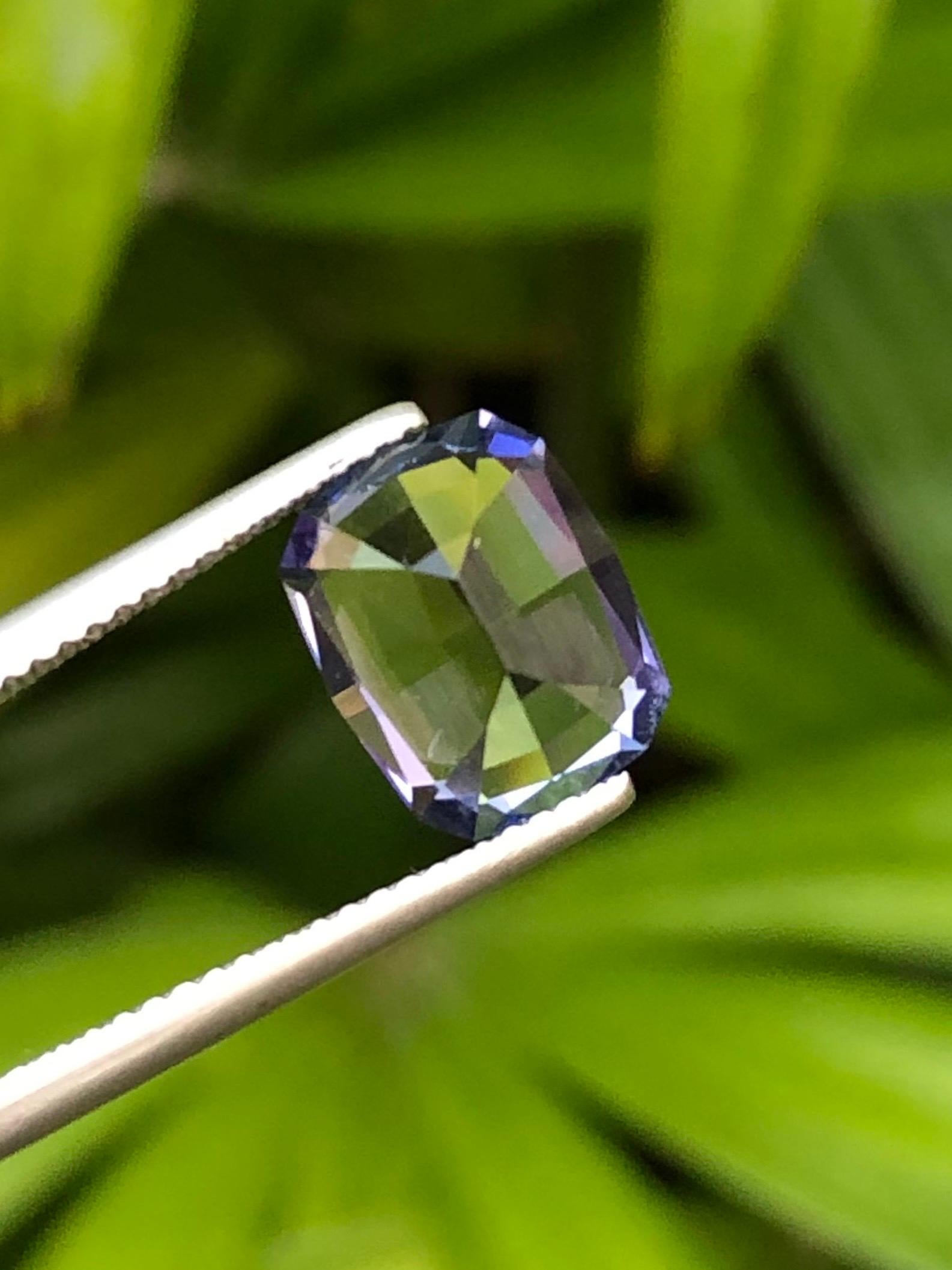4,06 Karat Natürlicher Tansanit blaue Farbe Edelstein perfekt geschliffen im Angebot 4